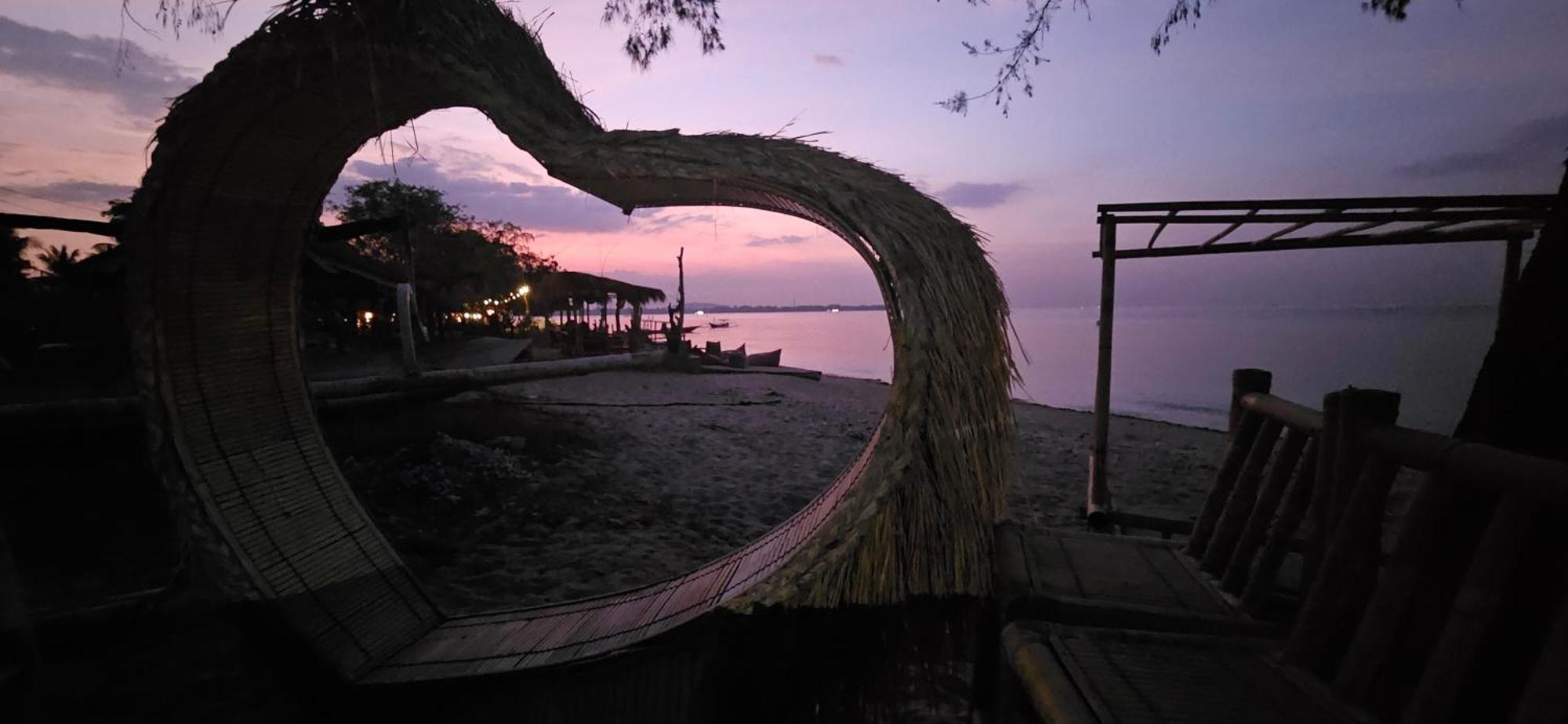 Purple Beach - Maithelia - Gili Air Eksteriør billede